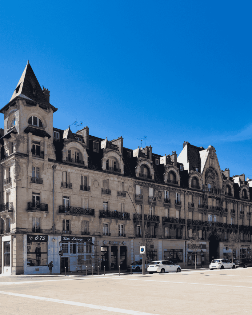 CHARLEVILLE COMMISSAIRE DE JUSTICE